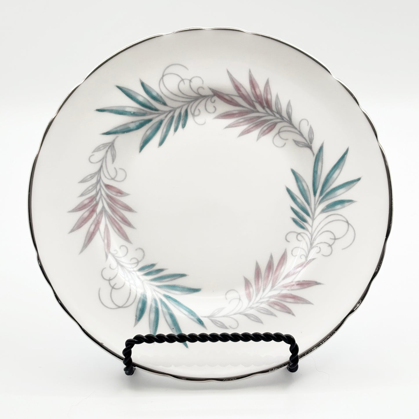 Tuscan Lyric 5-Piece Fine Bone China Dinnerware Set – A Collector’s Classic