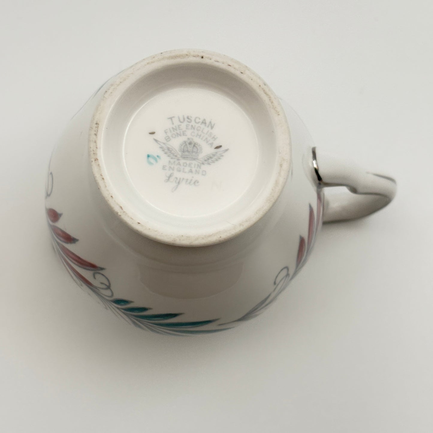 Tuscan Lyric Cream and Lidded Sugar Bowl Set Bone China Made In England