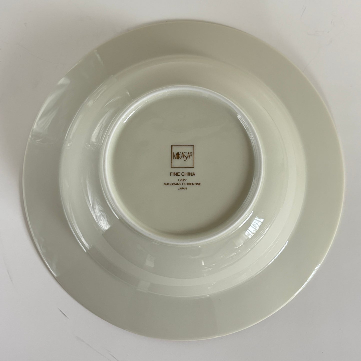 Mikasa Fine China L2222 Mahogany Florentine Rimmed Vegetable Bowl 10" Round Japan