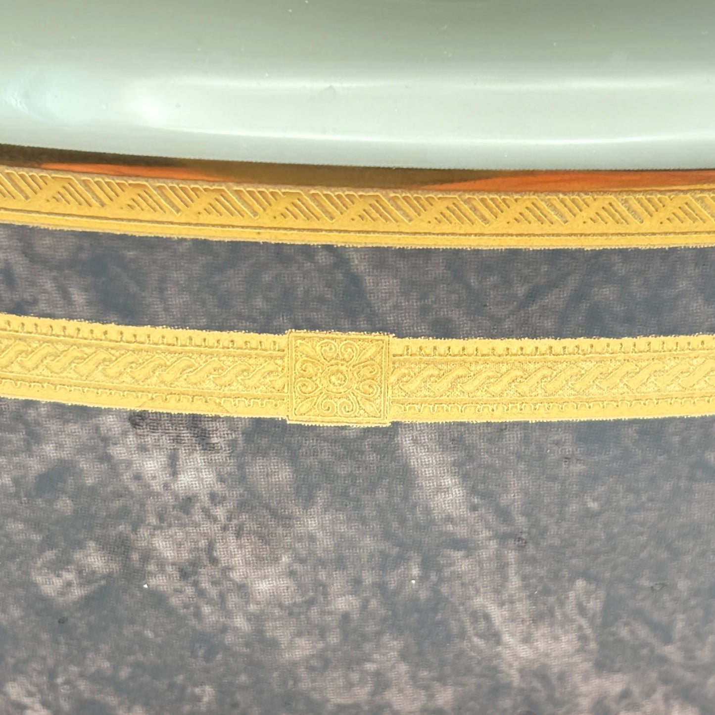 Mikasa Florentine Mahogany Gravy Boat/Underplate L2222 Japan 1999-2001