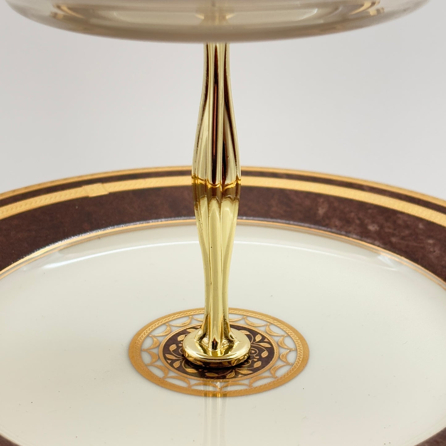 Mikasa Mahogany Florentine 3- Tier Cake Stand 15 1/4" tall Japan L2222