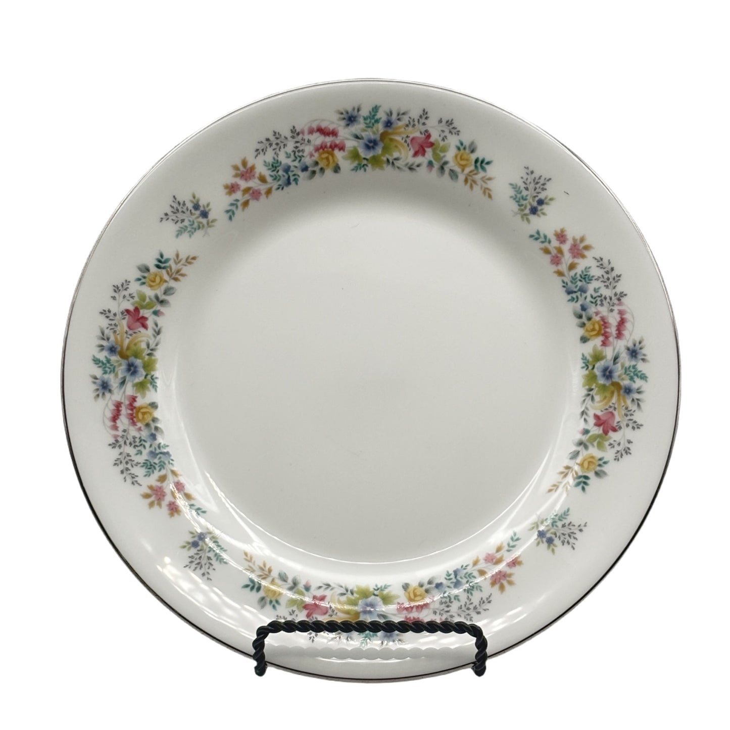 Wedgwood Aspen R4542 5-Piece Bone China Dinner Set – Made in England