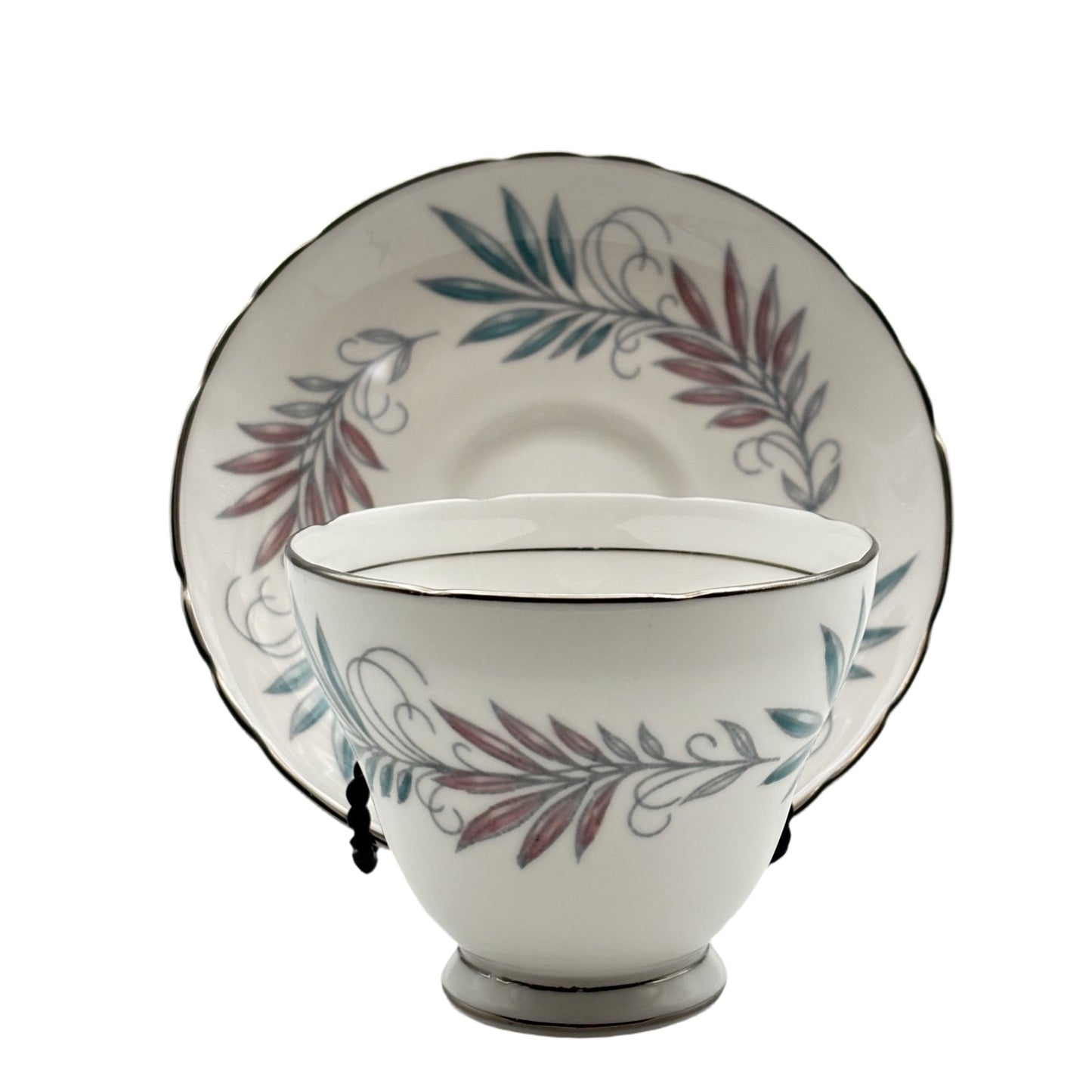 Tuscan Lyric 5-Piece Fine Bone China Dinnerware Set – A Collector’s Classic